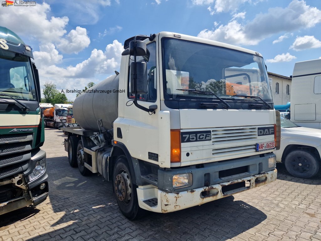 Cisterna camión Daf CF 290 Wassertank 13500 L, Tank verzinkt Vorlauf- Lift- Lenkachse: foto 10