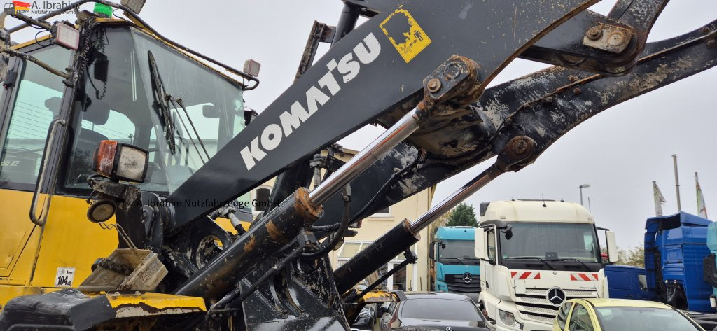 Cargadora de ruedas Komatsu WA 250 Zustand technisch ok, optisch 3-4 Unterlagen vorhanden: foto 6