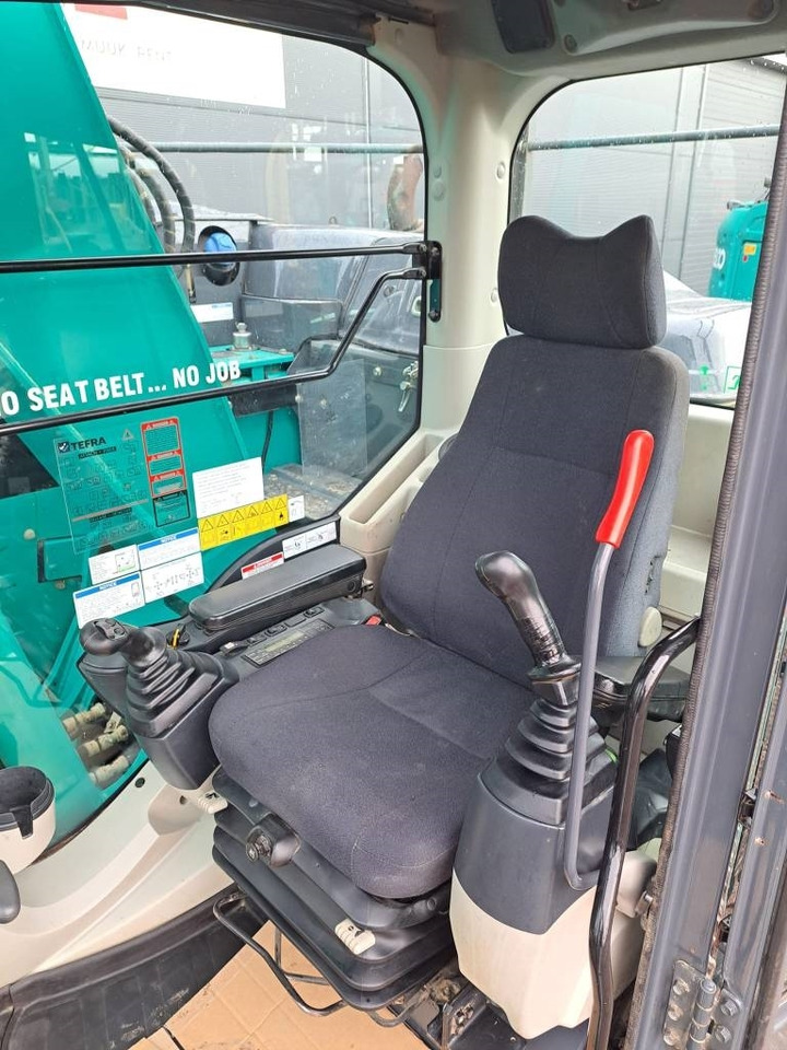 Excavadora de cadenas Kobelco SK 140 SRLC-5: foto 17