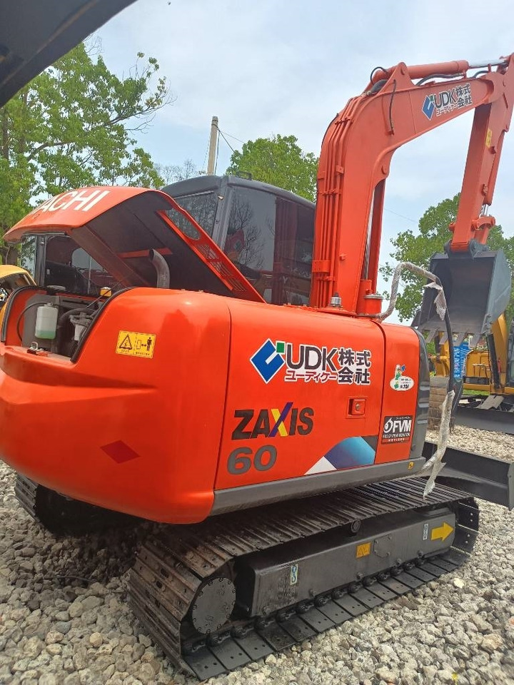 Excavadora de cadenas nuevo Hitachi ZX 60: foto 10