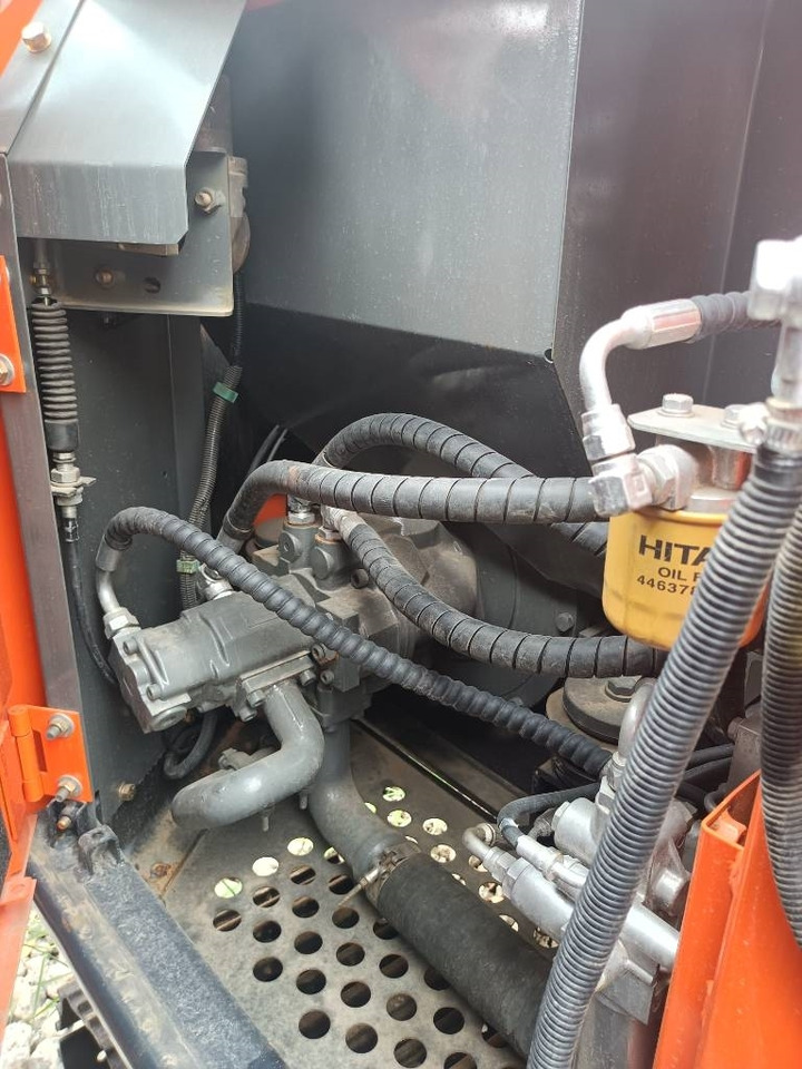 Excavadora de cadenas nuevo Hitachi ZX 60: foto 11