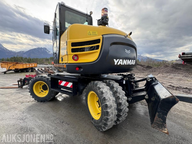 Excavadora 2019 Yanmar B110W Hjulgraver - Firehjulsstyring - Sentralsmøring - Dumperhenger - Tiltrotator - Pusskuffe - Smalskuffe - Graveskuffe - Hydraulisk vibroplate - Pallegafler: foto 7