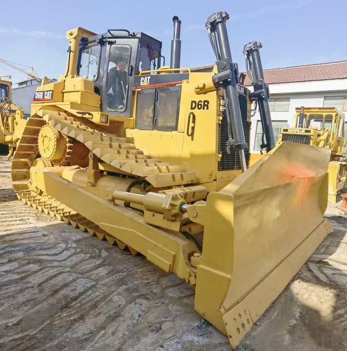 Bulldozer second hand original japanese CAT D6R crawler bulldozer with high quality used Caterpillar D6R dozer for sale: foto 6