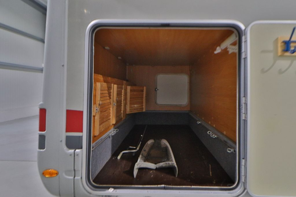 Autocaravana capuchina Dethleffs Fortero A 6975/Festbett/Garage/Klima/Solar/Alde: foto 6