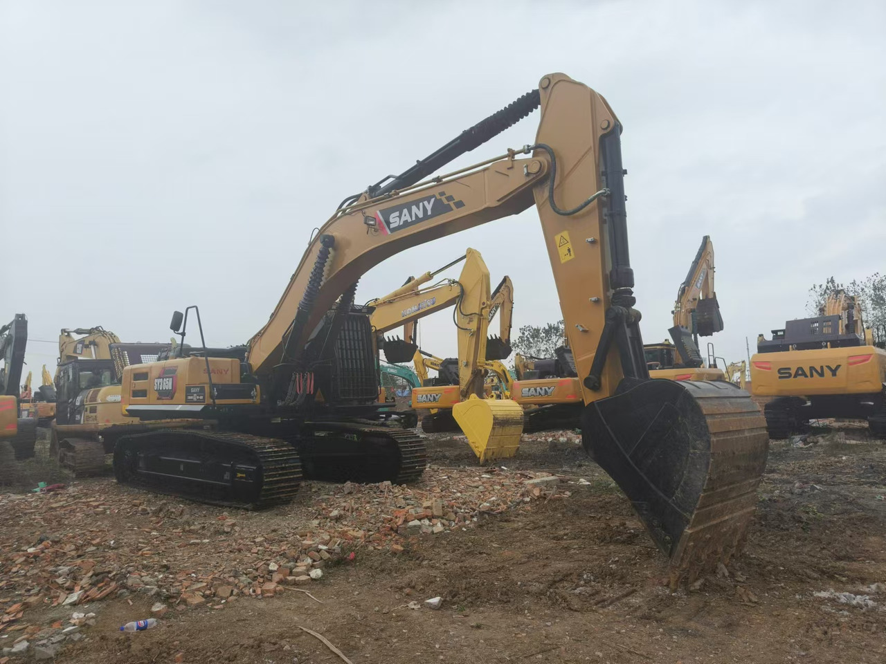 Excavadora de cadenas SANY SY365H: foto 7