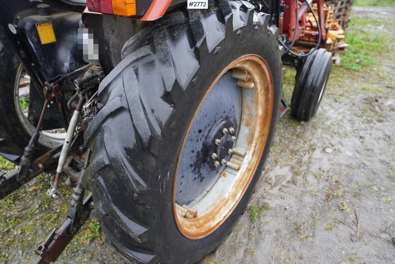 Tractor 1989 Case International 585 XL w/ Quicke Loader: foto 37