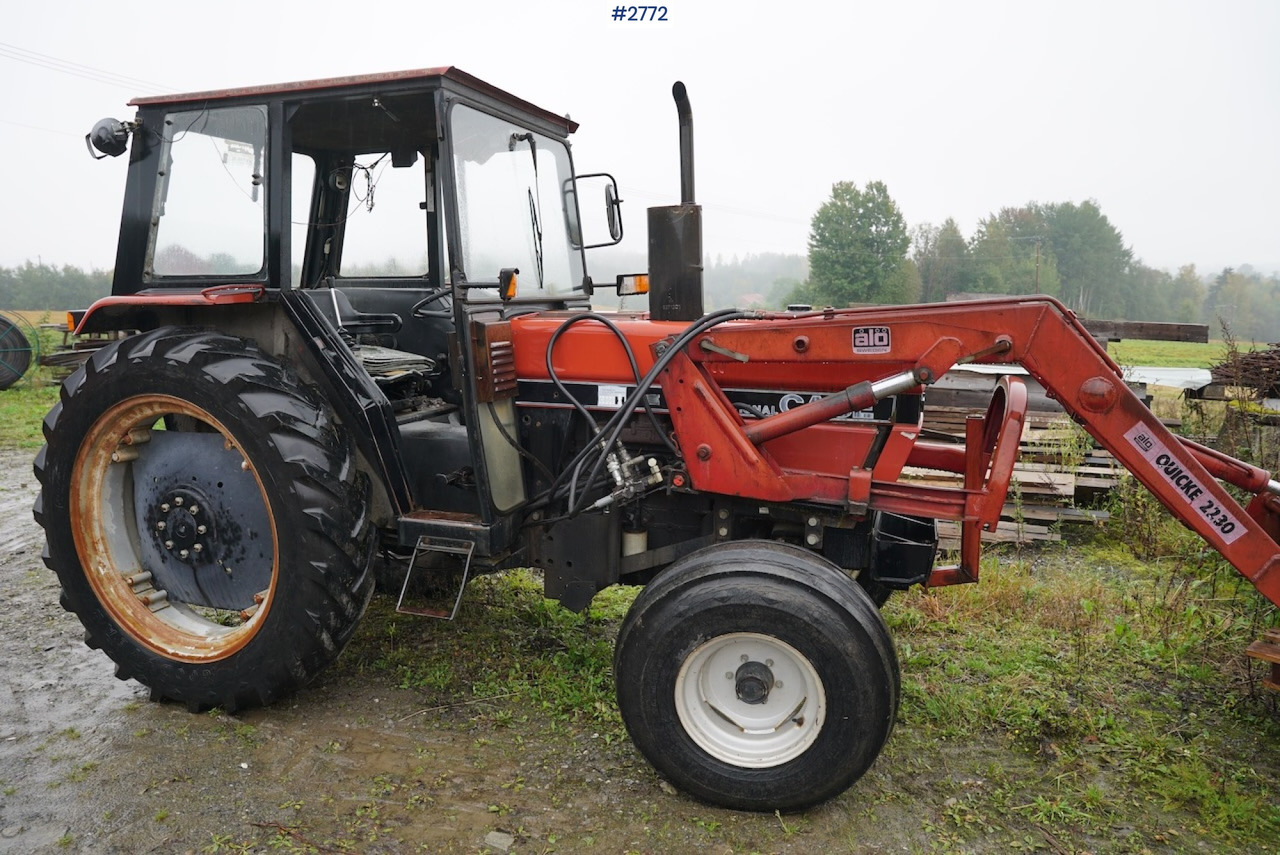 Tractor 1989 Case International 585 XL w/ Quicke Loader: foto 10