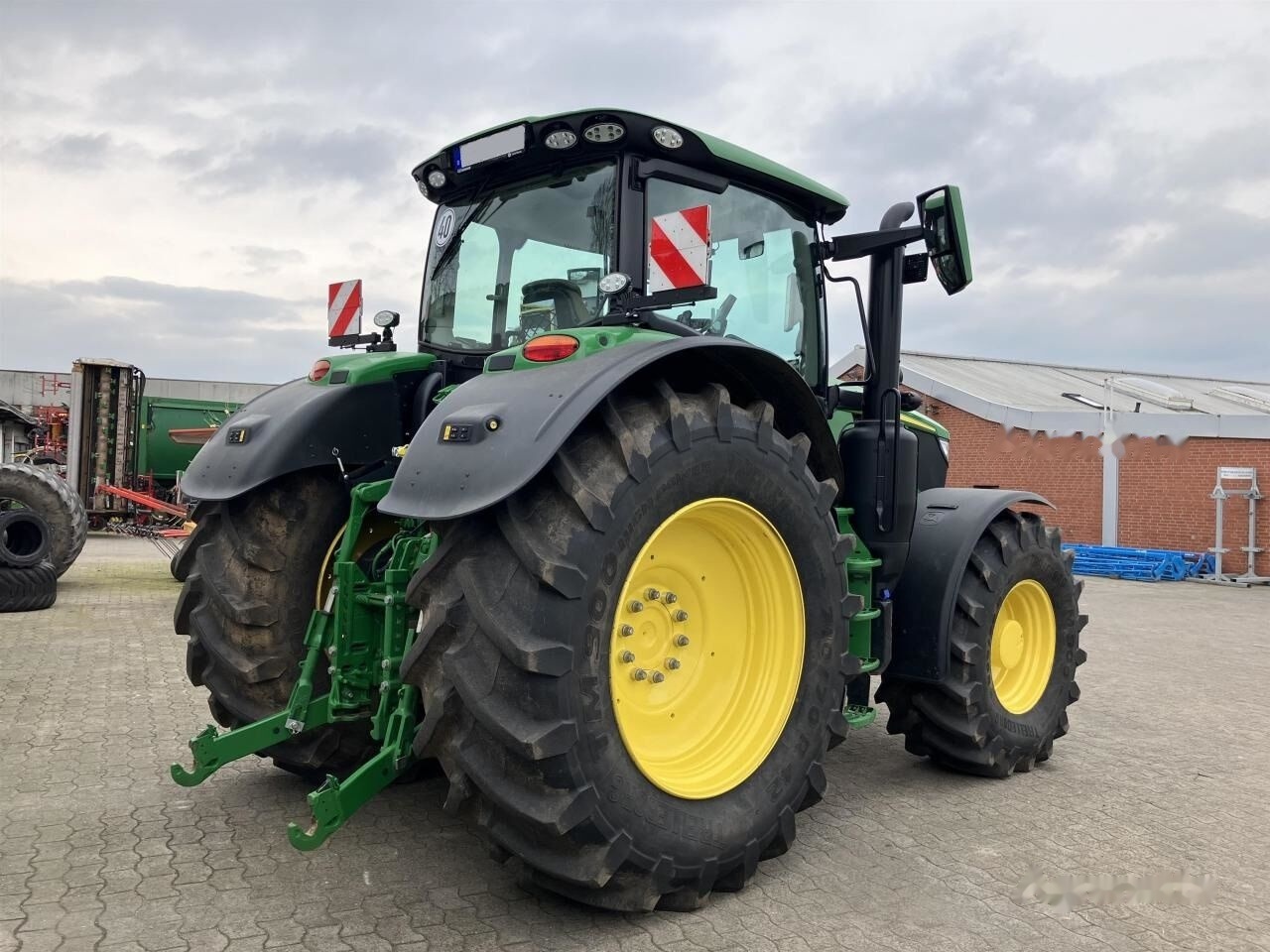 Tractor John Deere 6R 215 - demo machine!: foto 8