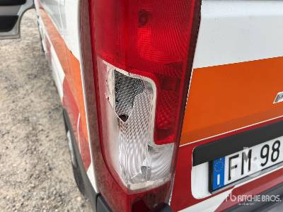 Ambulancia PEUGEOT BOXER 4x2: foto 10