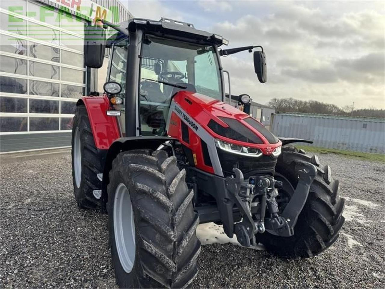 Tractor Massey Ferguson 5s-145 dyna 6 efficient Efficient: foto 19