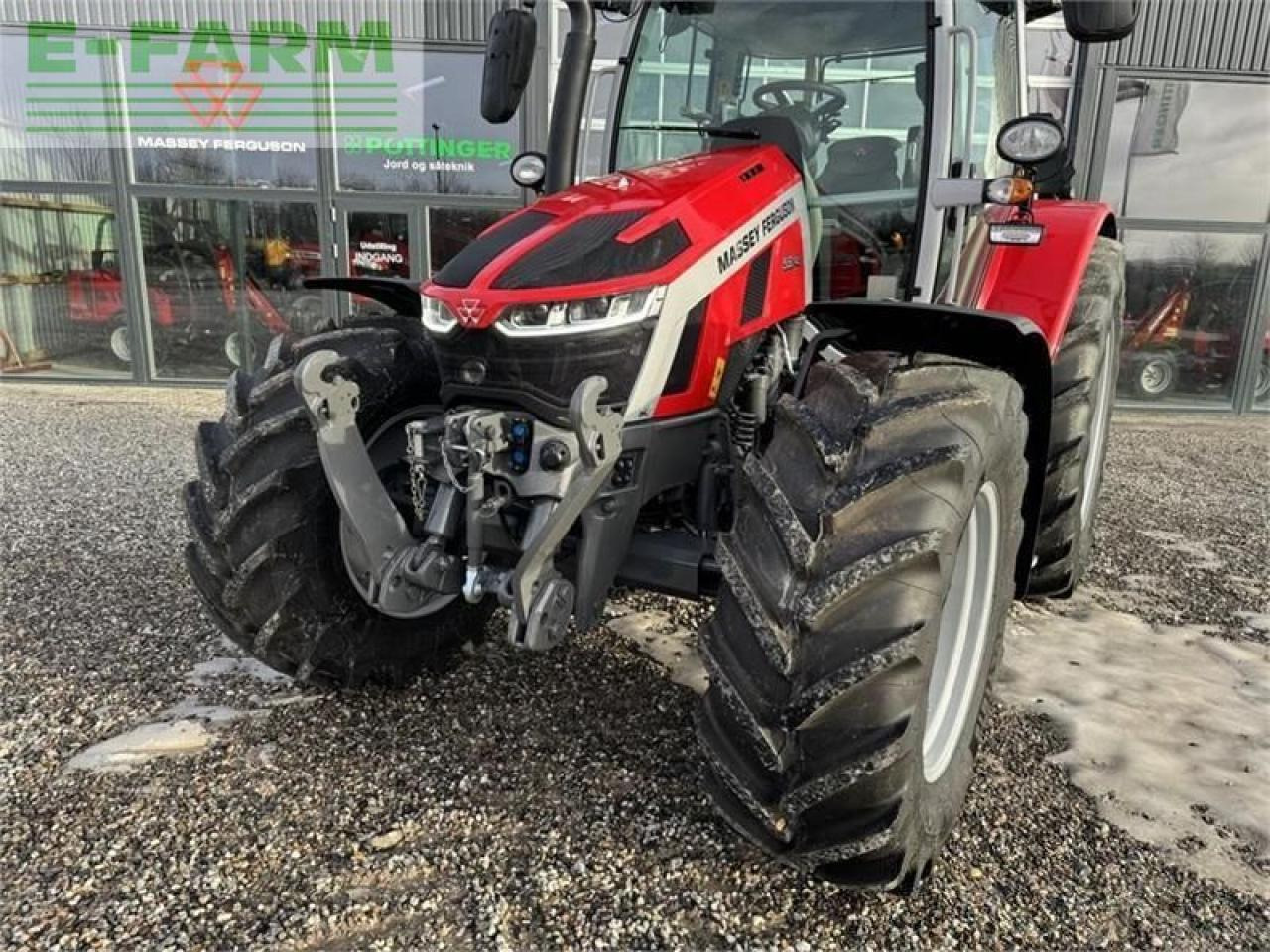 Tractor Massey Ferguson 5s-145 dyna 6 efficient Efficient: foto 9