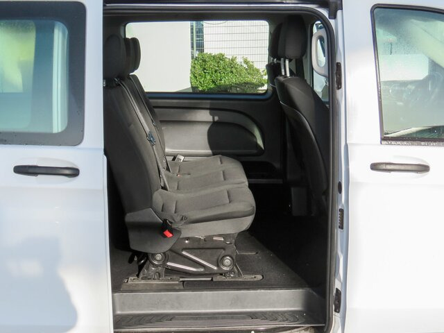 Furgoneta de pasajeros MERCEDES-BENZ Vito 114 TourerPro,Extralang,8Sitzer,Automatik: foto 22