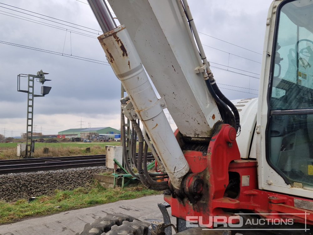 Excavadora de ruedas 2014 Takeuchi TB295W: foto 28