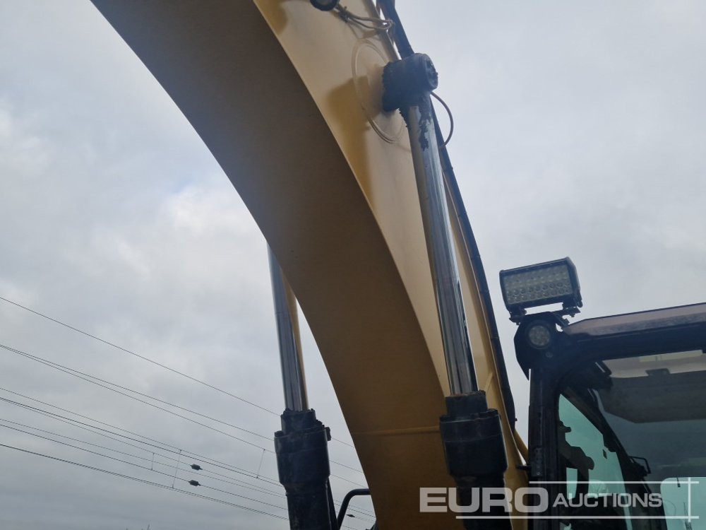 Excavadora de cadenas 2018 CAT 323: foto 24