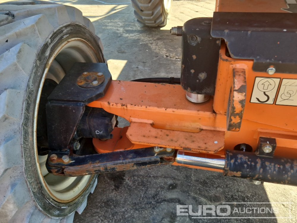 Plataforma elevadora JLG 340AJ: foto 12