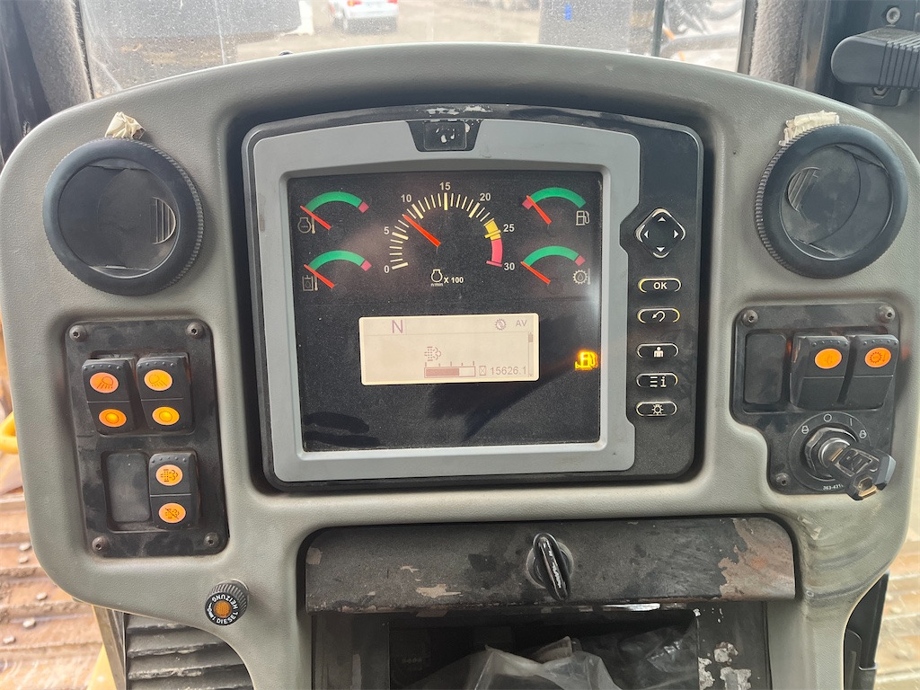 Bulldozer Cat D6T LGP: foto 10